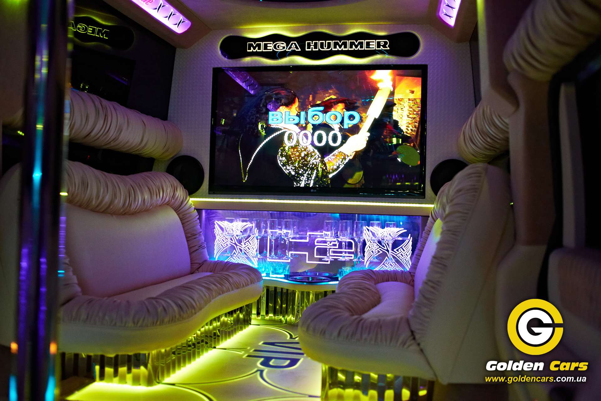 Лімузин MEGA Hummer H2 "Golden Star"